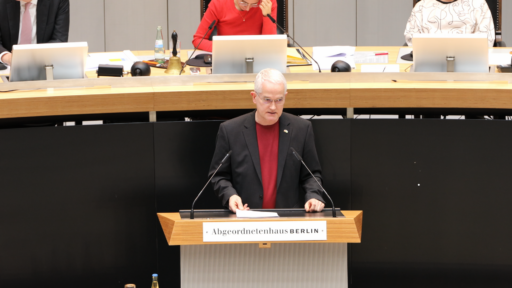 Jan Lehmann bei seiner Rede zum Schutz der Kritischen Infrastruktur